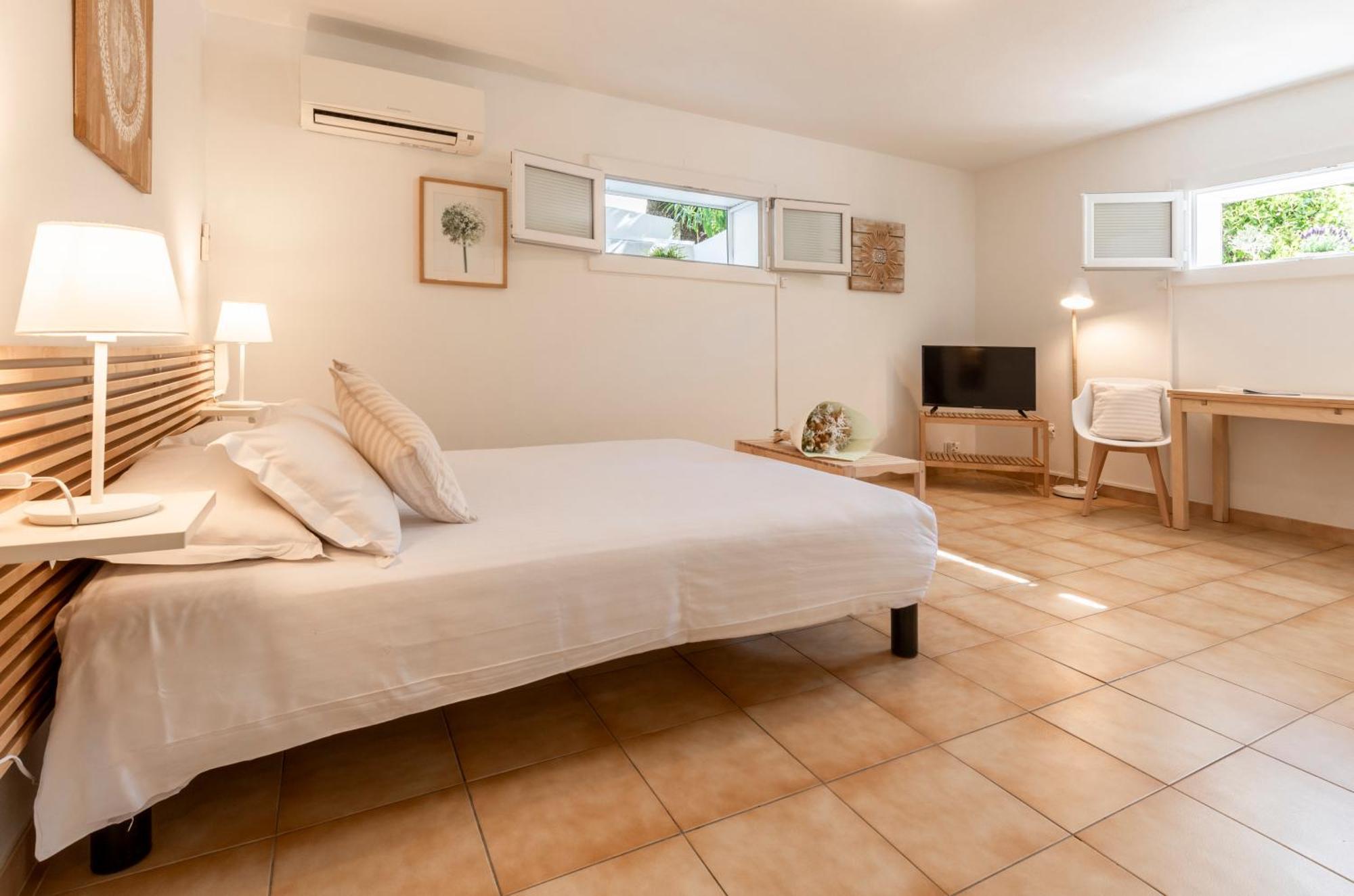 Hotel & Studios Astor أنتيب الغرفة الصورة