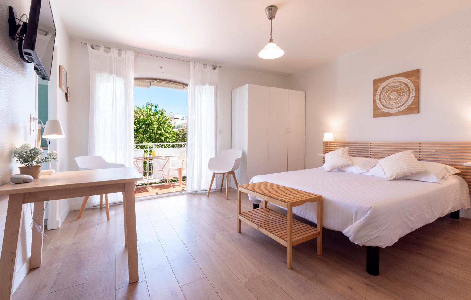 Hotel & Studios Astor أنتيب المظهر الخارجي الصورة