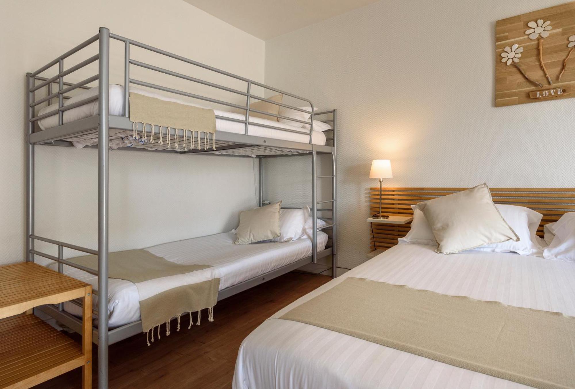 Hotel & Studios Astor أنتيب الغرفة الصورة