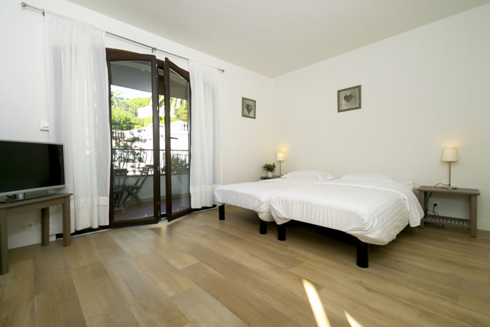 Hotel & Studios Astor أنتيب المظهر الخارجي الصورة