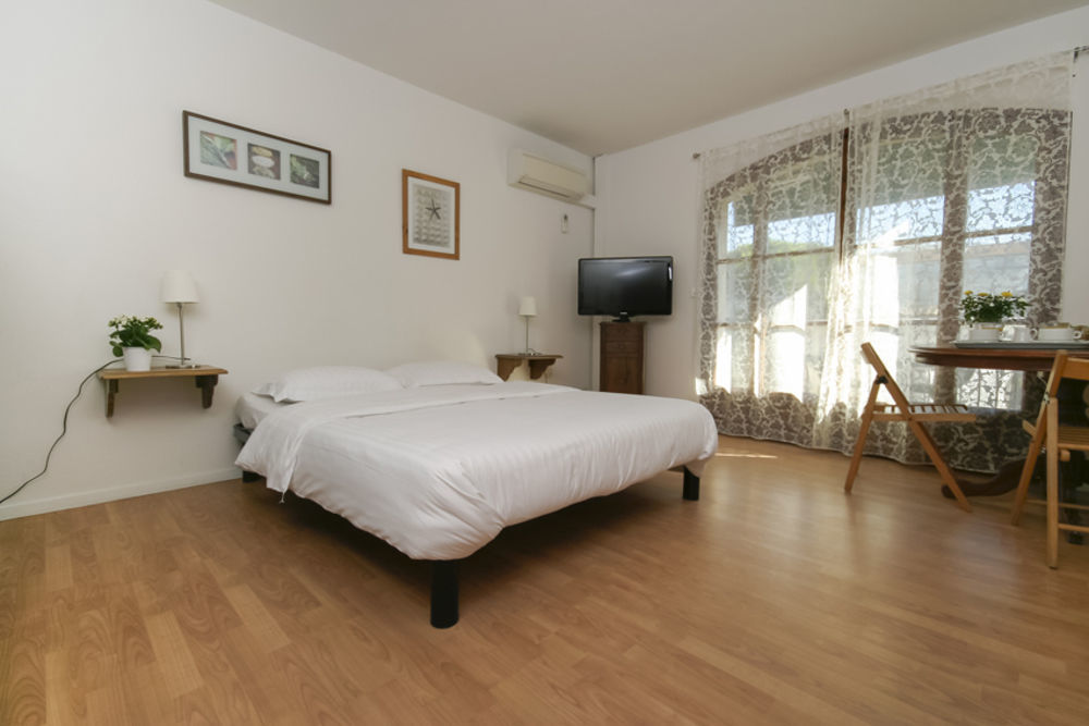 Hotel & Studios Astor أنتيب المظهر الخارجي الصورة